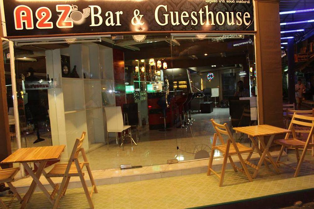 Q6 At 6 Hostel Bangkok Exterior photo